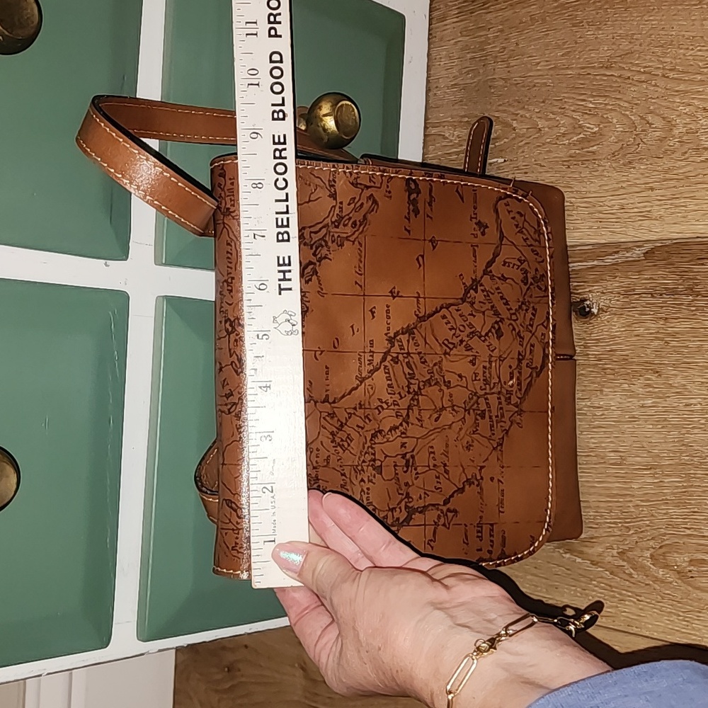 Patricia Nash cross body - Picture 5 of 7